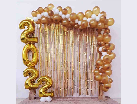 amazing new years decor main 1703661546