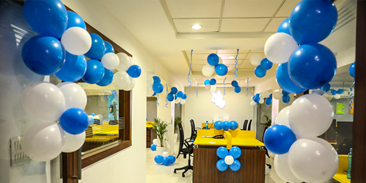 elegant balloons office decor 2 1667895276