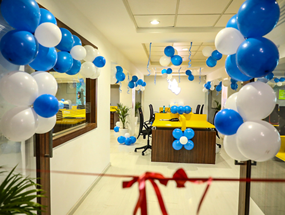 elegant balloons office decor main 1667895256